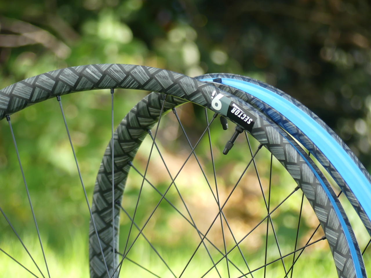 Mountain Bike Wheels Reviews | IMB | Free Mountain Bike Magazine Online