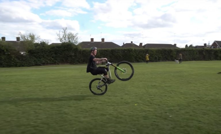 THE ULTIMATE 10 MINUTE MOUNTAIN BIKE WORKOUT