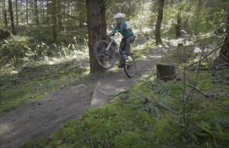 Hardtail or full suspension? Let's compare.