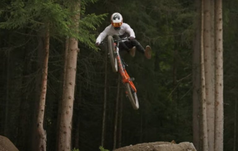 LATE SEASON CHÂTEL SHRED w/ Louis Reboul and Tony Rocci!