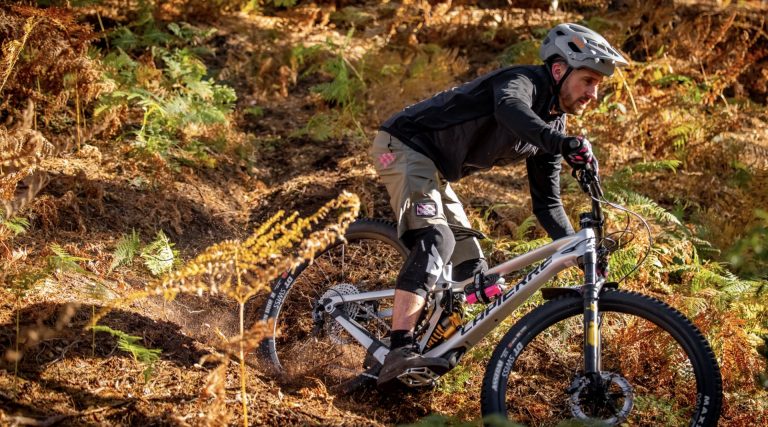 Muc-Off launches new Utility Frame Strap & Waterproof Cargo Bag Bundle