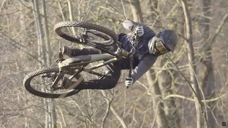 Mountainbiker Louis Reboul – Buildings of Dirt