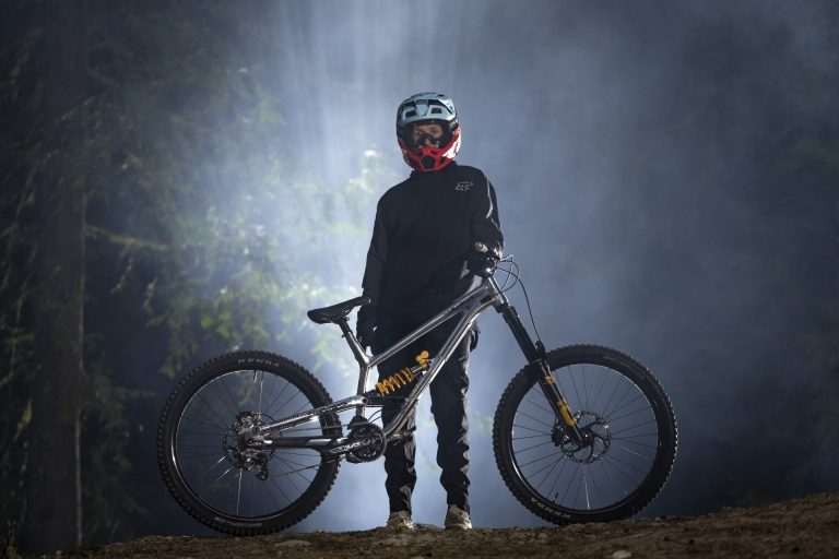 News: Brett Rheender Signs for Commencal