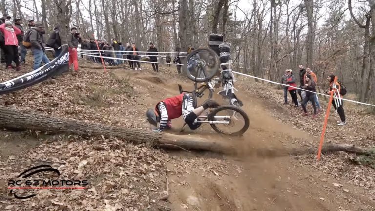 Wipeout Wednesday: DH Cup Brioude 2022 Edition