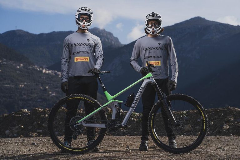 New Team For New Talents: CANYON CLLCTV DAINESE ENDURO