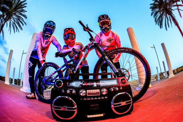 Let's start the season! | Lapierre Zipp Collective Team Launch
