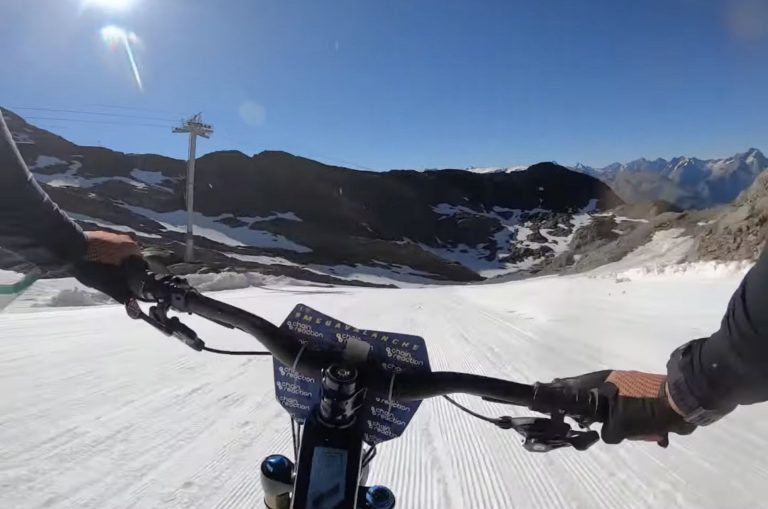 Wipeout Wednesday: Megavalanche 88kph Crash