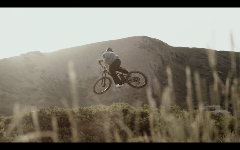 Yeti Cycles: B+W: 001