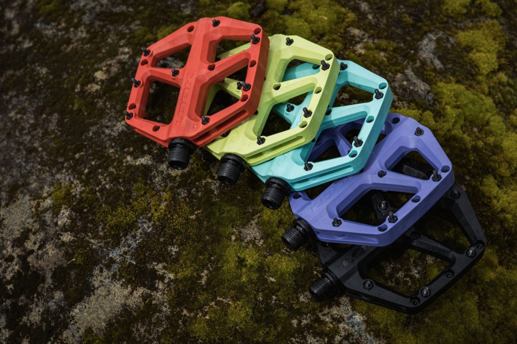 LOOK EXPANDS MTB RANGE WITH TWO NEW FLAT PEDALS MADE IN FRANCE