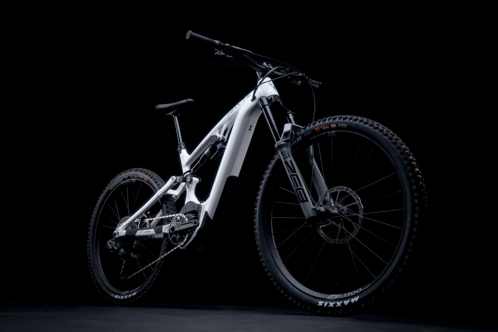 Whyte Introduces the e-180 Works MX | IMB Free Mountain Bike Online
