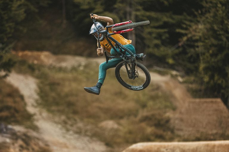 Monday Motivation: The life of a pro | Conor MacFarlane