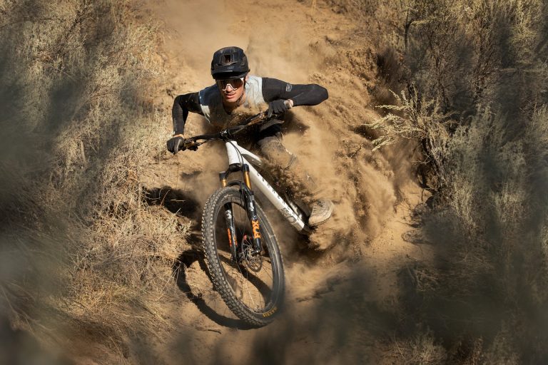 Video: T.E.M.P.O. - Hugo Frixtalon