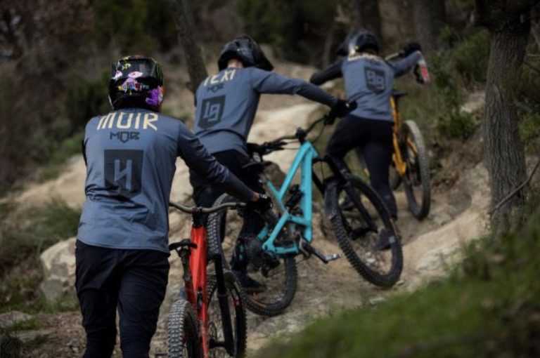 The YT MOB takes on enduro: An UNCAGED approach