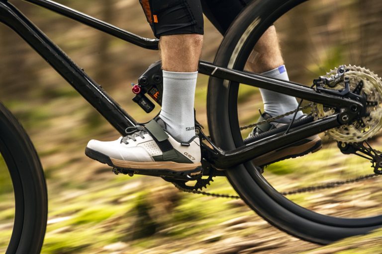 Shimano introduces all-new Gravity Enduro and Flat footwear models