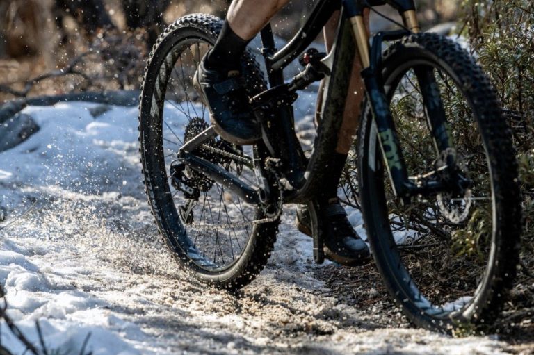 Bike Tyres: What Can You Do When Winter Comes?