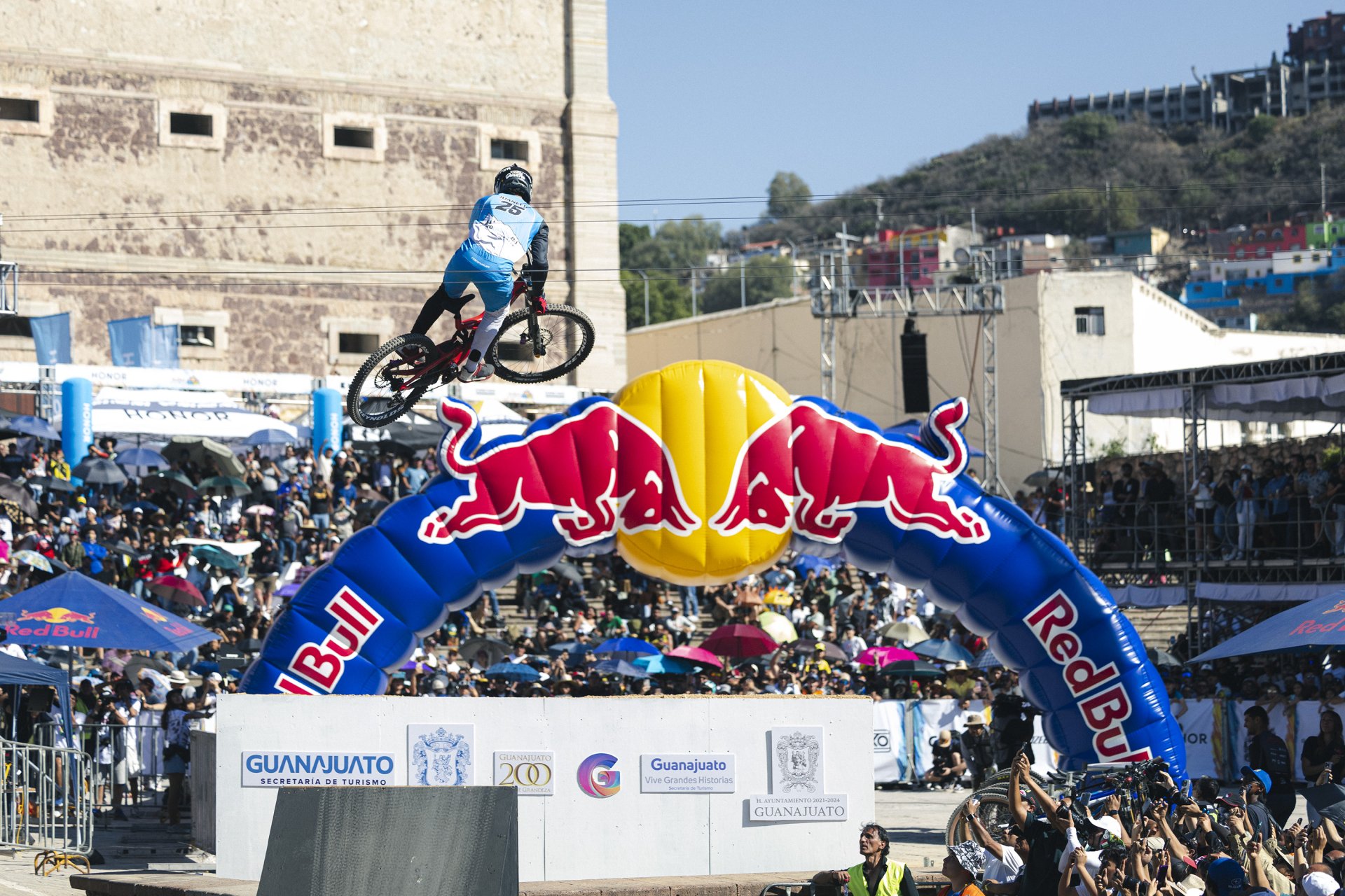 Colombian Juanfer Vélez Wins Red Bull Guanajuato Cerro Abajo 2024 IMB