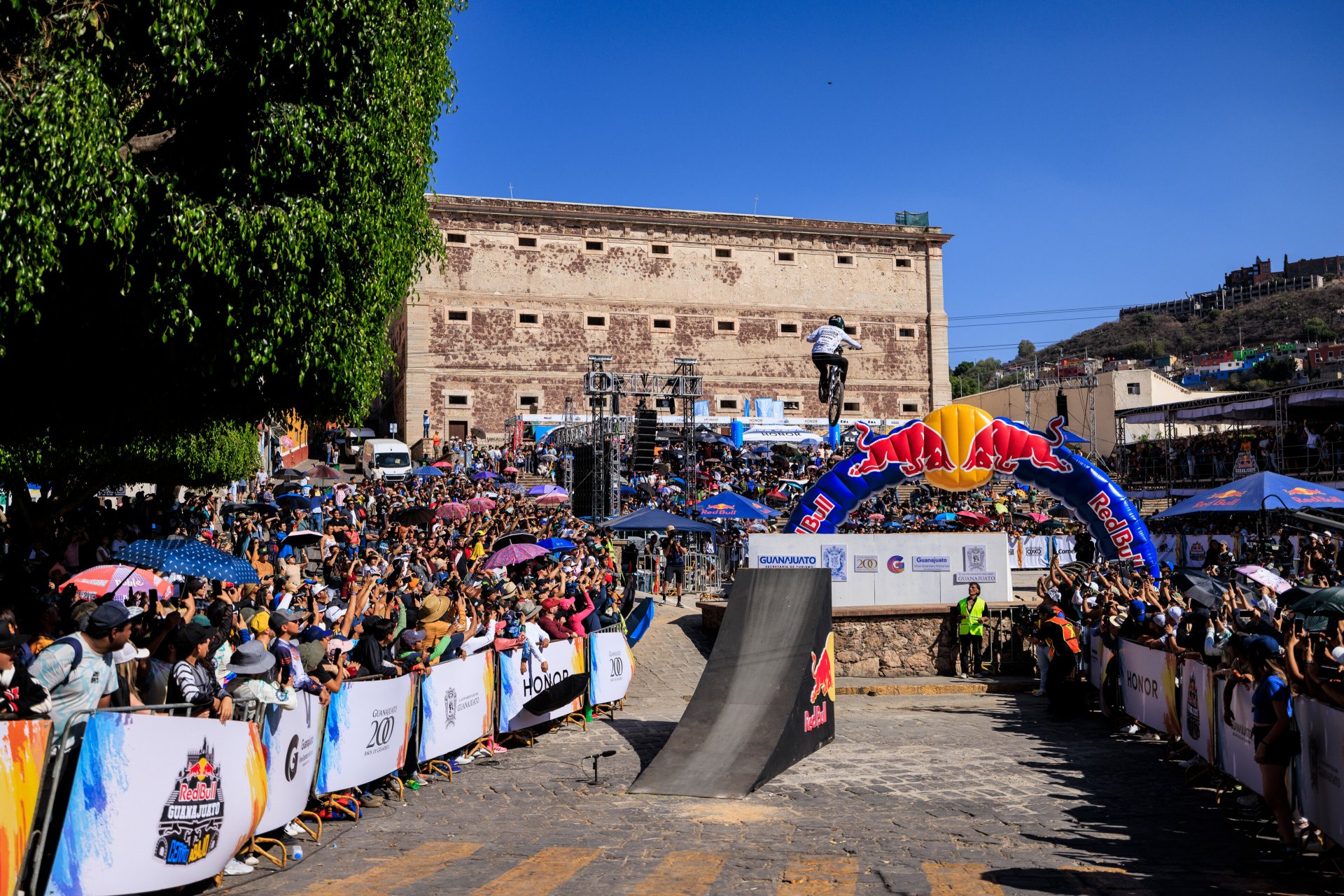 Colombian Juanfer Vélez Wins Red Bull Guanajuato Cerro Abajo 2024 IMB