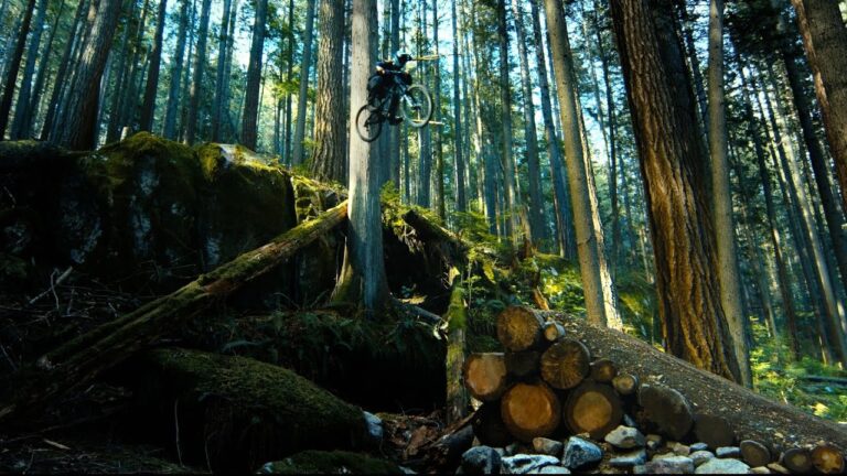 Video: 'Piles of Dirt' feat Thomas Aubry