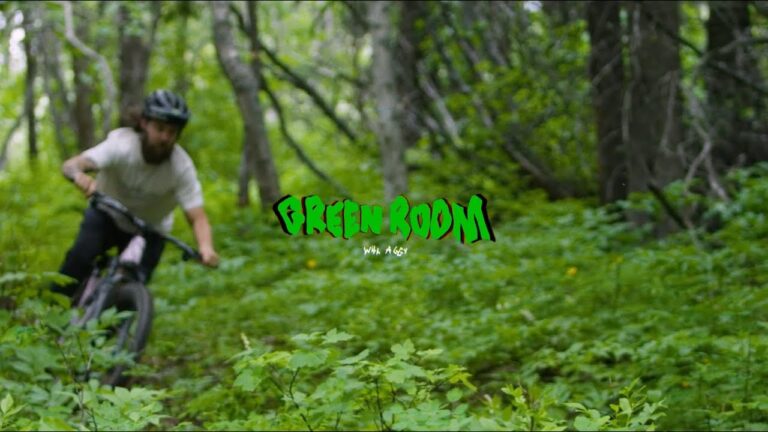 Green Room | Aggy Goes "Full Trail" in Fernie